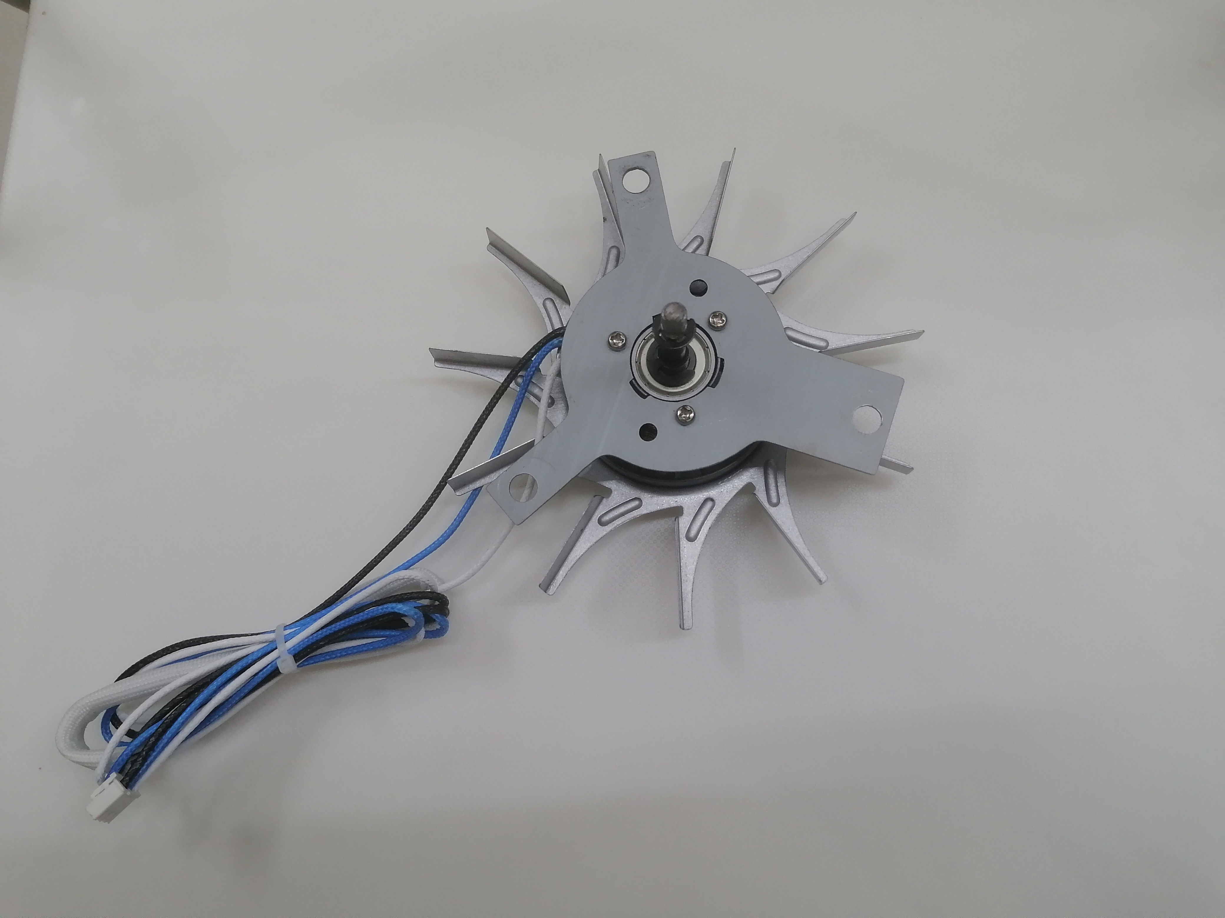 3-Phase DC Brushless Motor for Oven